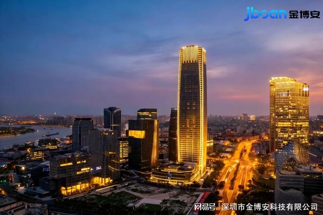 高层地标照明解决方案 金博安柔性洗墙灯彰显专业实力(图1) 高层地标照明解决方案 金博安柔性洗墙灯彰显专业实力(图1)