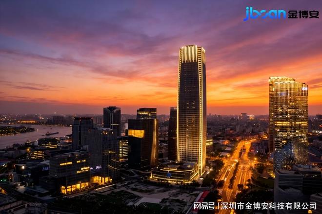 高层地标照明解决方案 金博安柔性洗墙灯彰显专业实力(图2) 高层地标照明解决方案 金博安柔性洗墙灯彰显专业实力(图2)