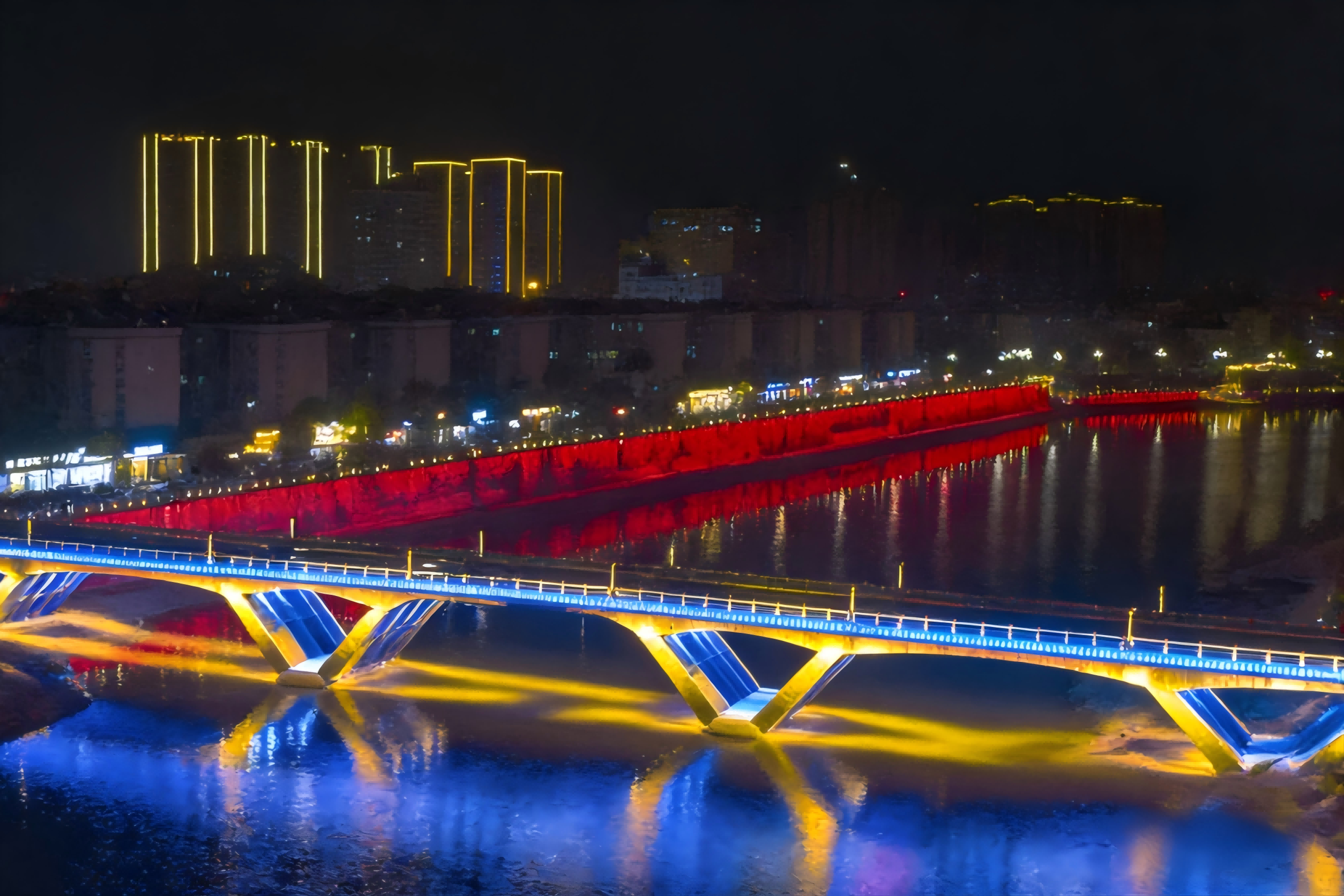 RGBWA洗墙灯五色光影赋水岸，一河两岸焕新颜(图1)