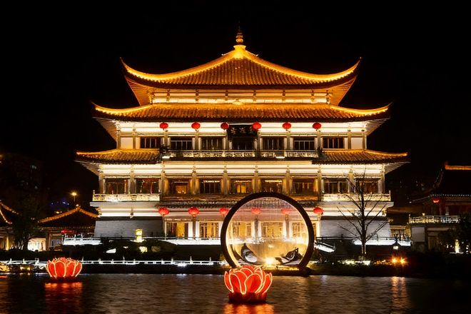 金博安柔性洗墙灯点亮曲江新区夜景的文化科技新表达(图1)