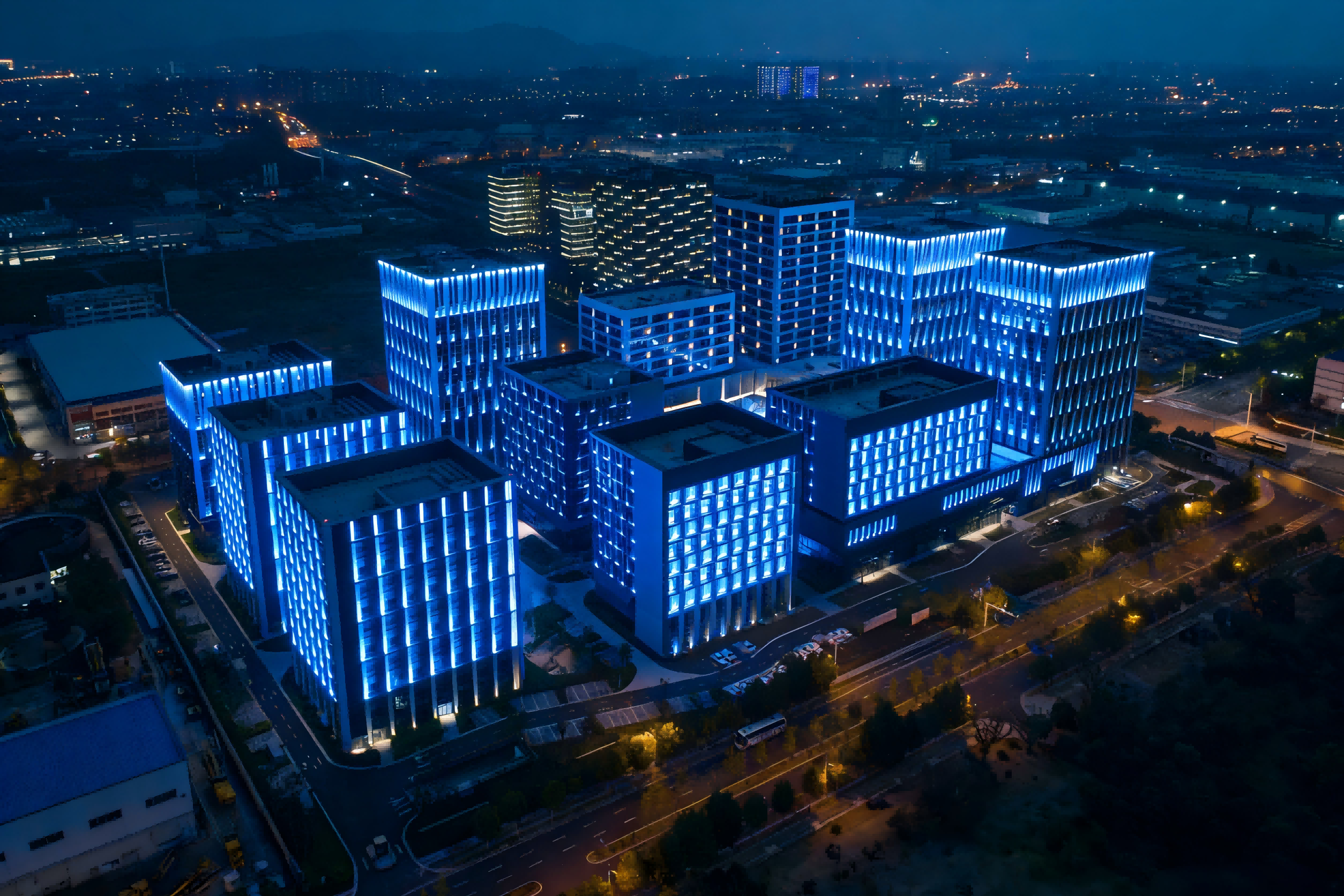 金博安柔光系列赋能汇智科技园 LED柔性洗墙灯多栋楼宇联动亮化焕新颜(图3)