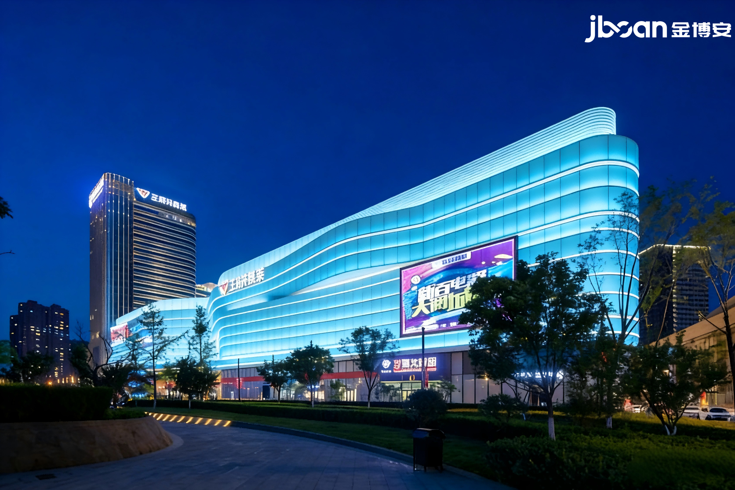 湖蓝光洗墙灯开启商业综合体创新方案(图1)