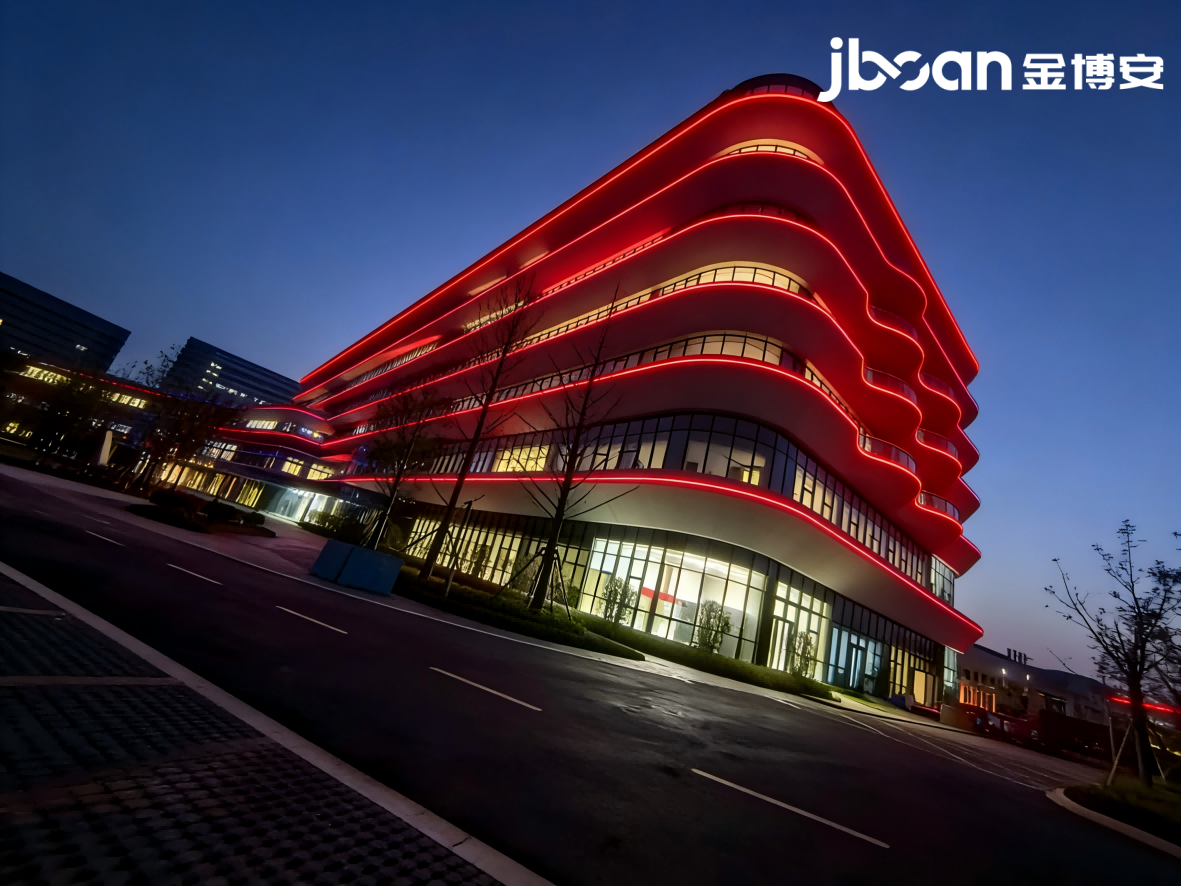 金博安RGBW柔性霓虹，焕活万科创意园潮酷夜景(图1)