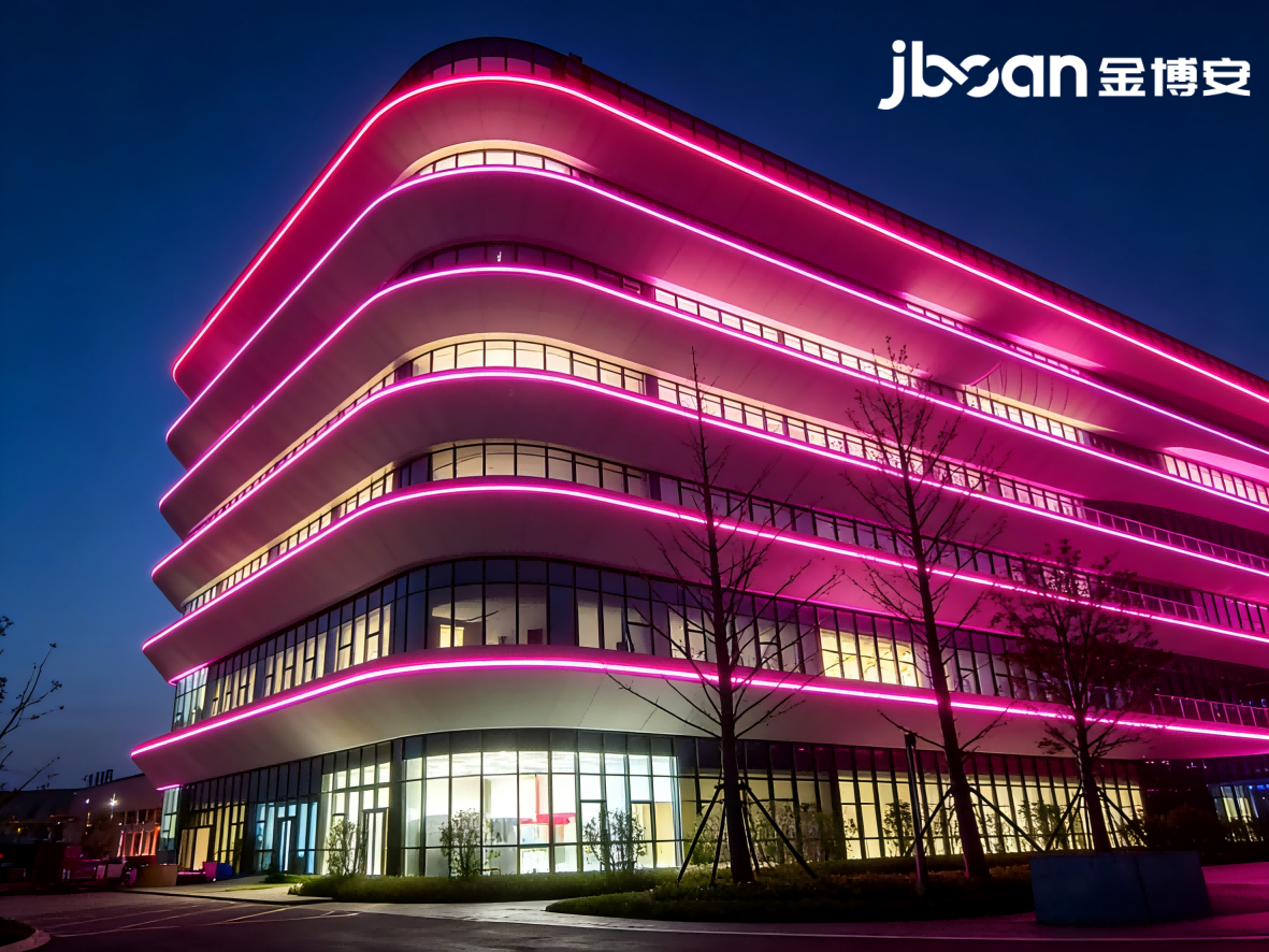 金博安RGBW柔性霓虹，焕活万科创意园潮酷夜景(图2)