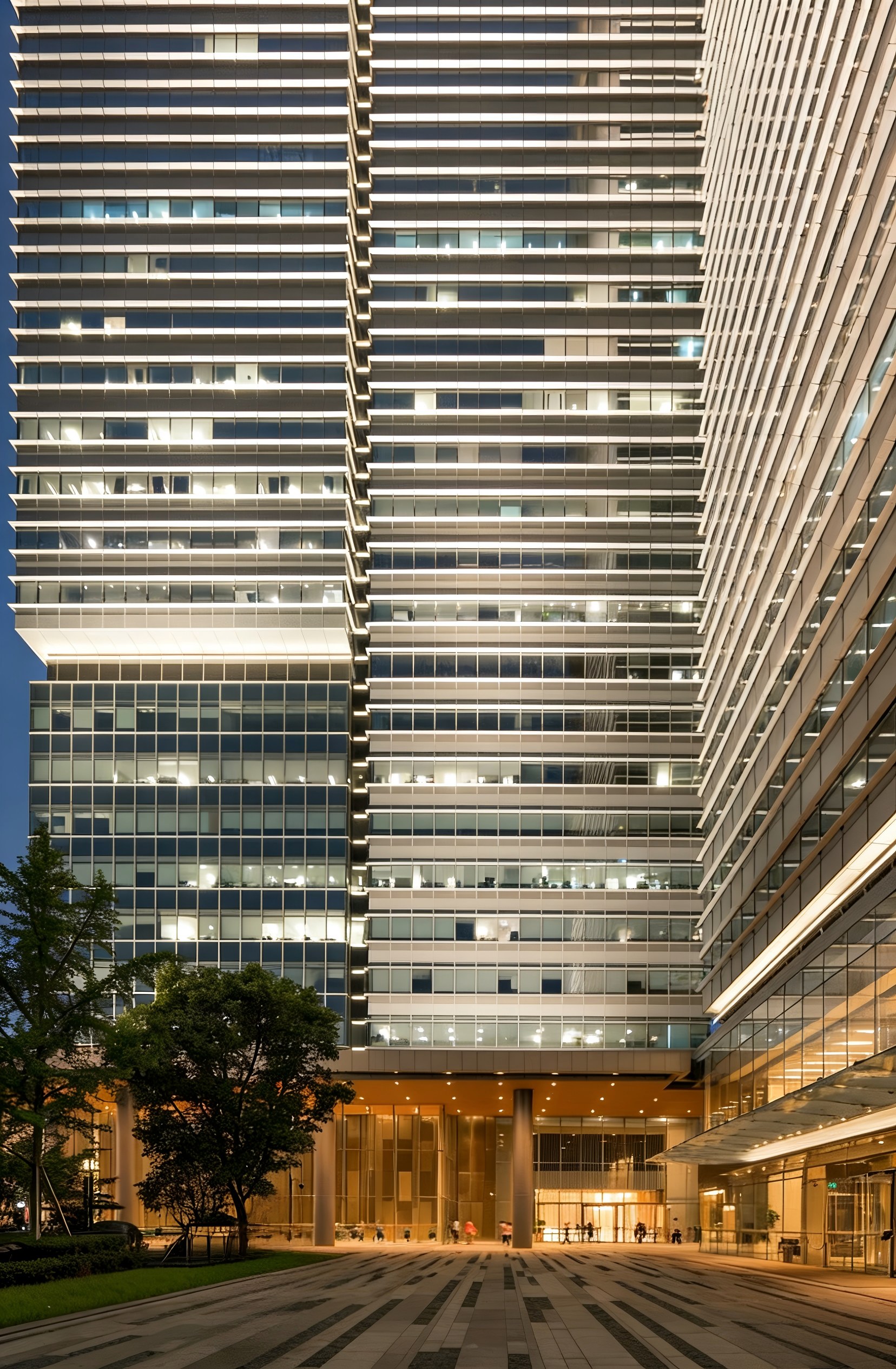 智光焕新商圈，灯耀钱江芯｜JBOAN金博安匠造杭州华润万象城二期灯光工程(图4)