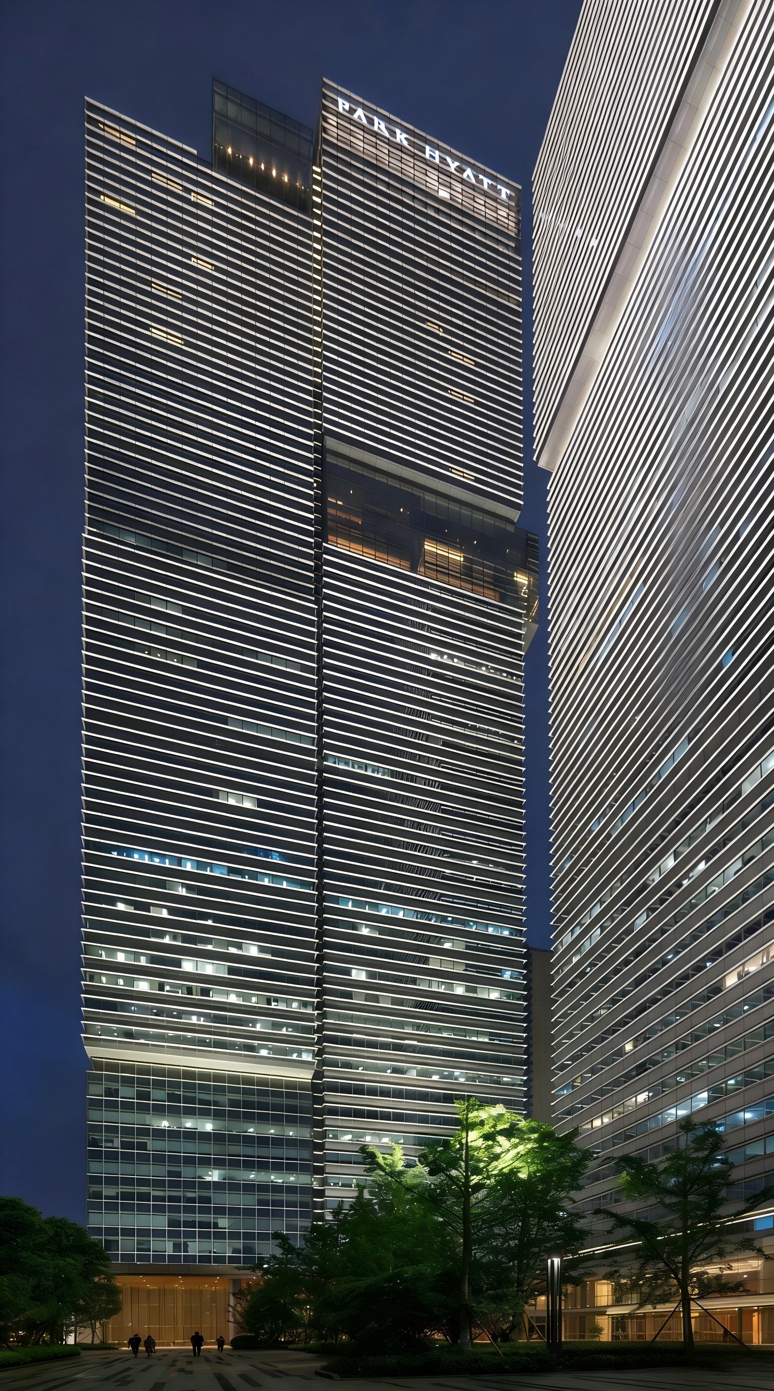 智光焕新商圈，灯耀钱江芯｜JBOAN金博安匠造杭州华润万象城二期灯光工程(图3)