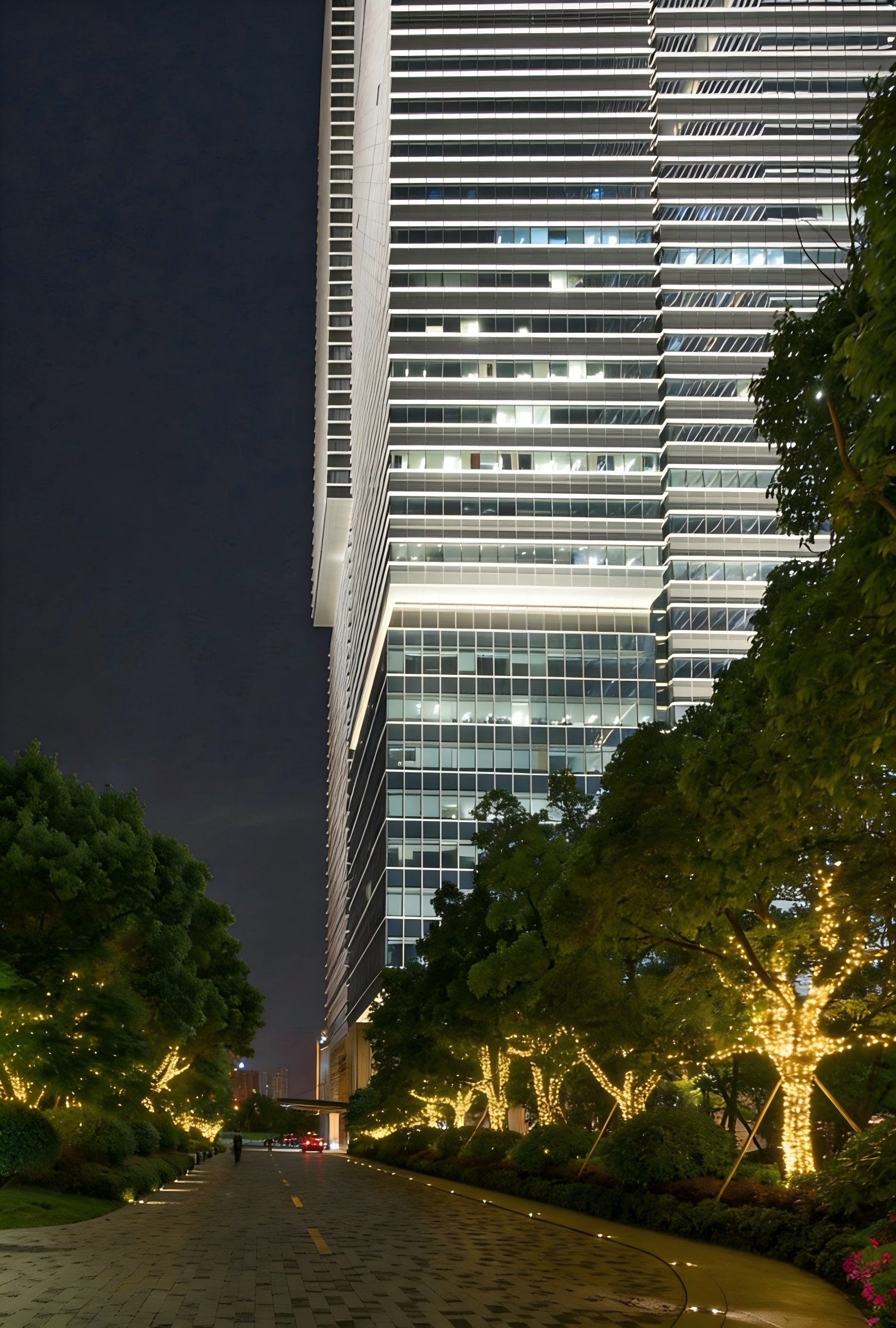 智光焕新商圈，灯耀钱江芯｜JBOAN金博安匠造杭州华润万象城二期灯光工程(图5)