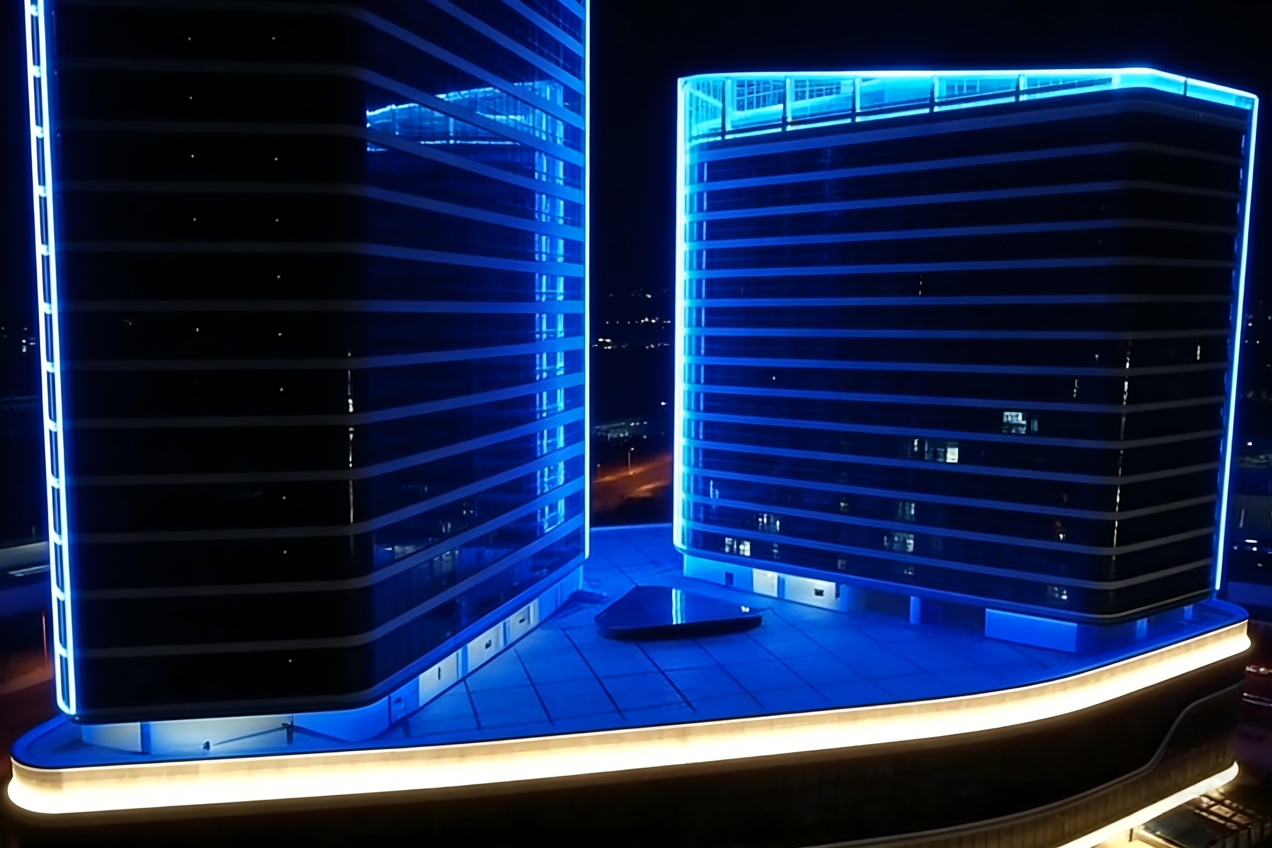 金博安光影筑境|RGBW柔性灯具点亮深圳联赢大厦,焕新商务夜景美学(图5) 金博安光影筑境|RGBW柔性灯具点亮深圳联赢大厦,焕新商务夜景美学(图5)