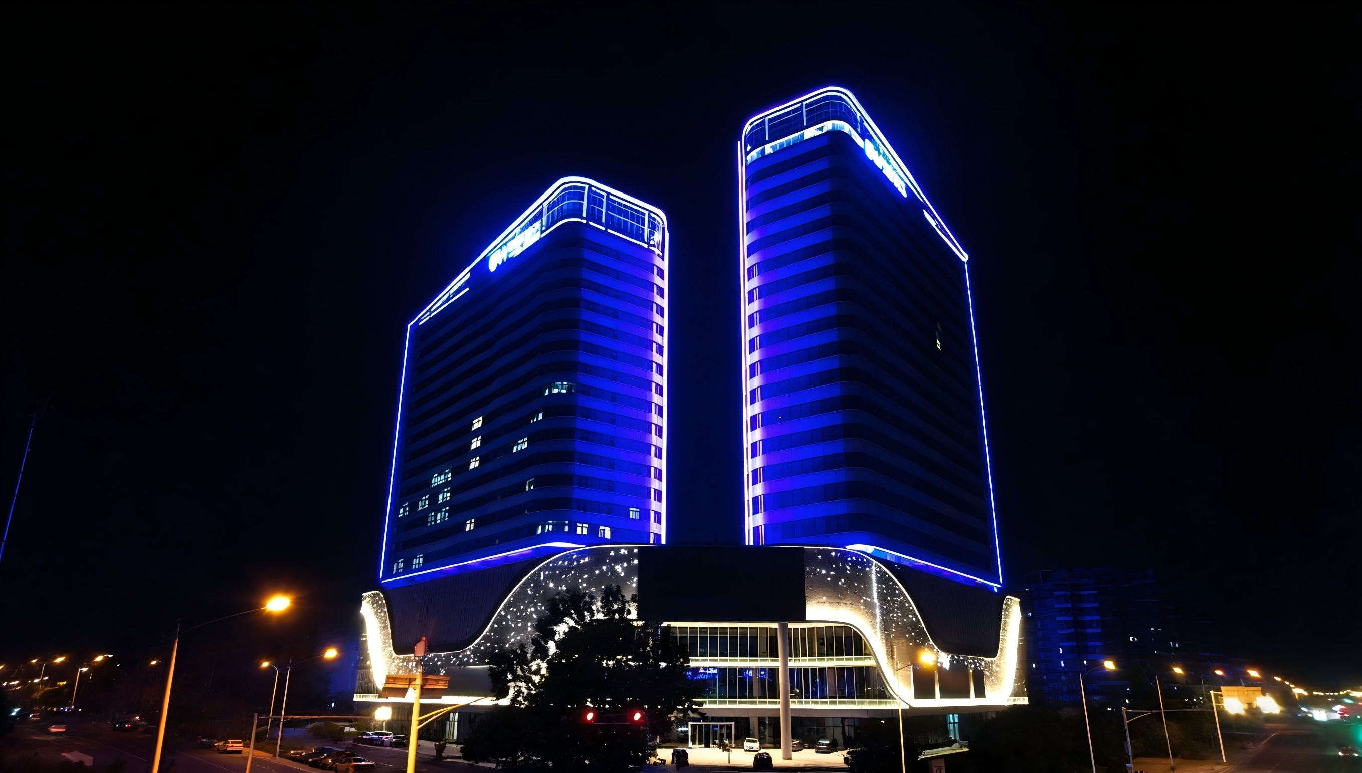 金博安光影筑境|RGBW柔性灯具点亮深圳联赢大厦,焕新商务夜景美学(图2) 金博安光影筑境|RGBW柔性灯具点亮深圳联赢大厦,焕新商务夜景美学(图2)