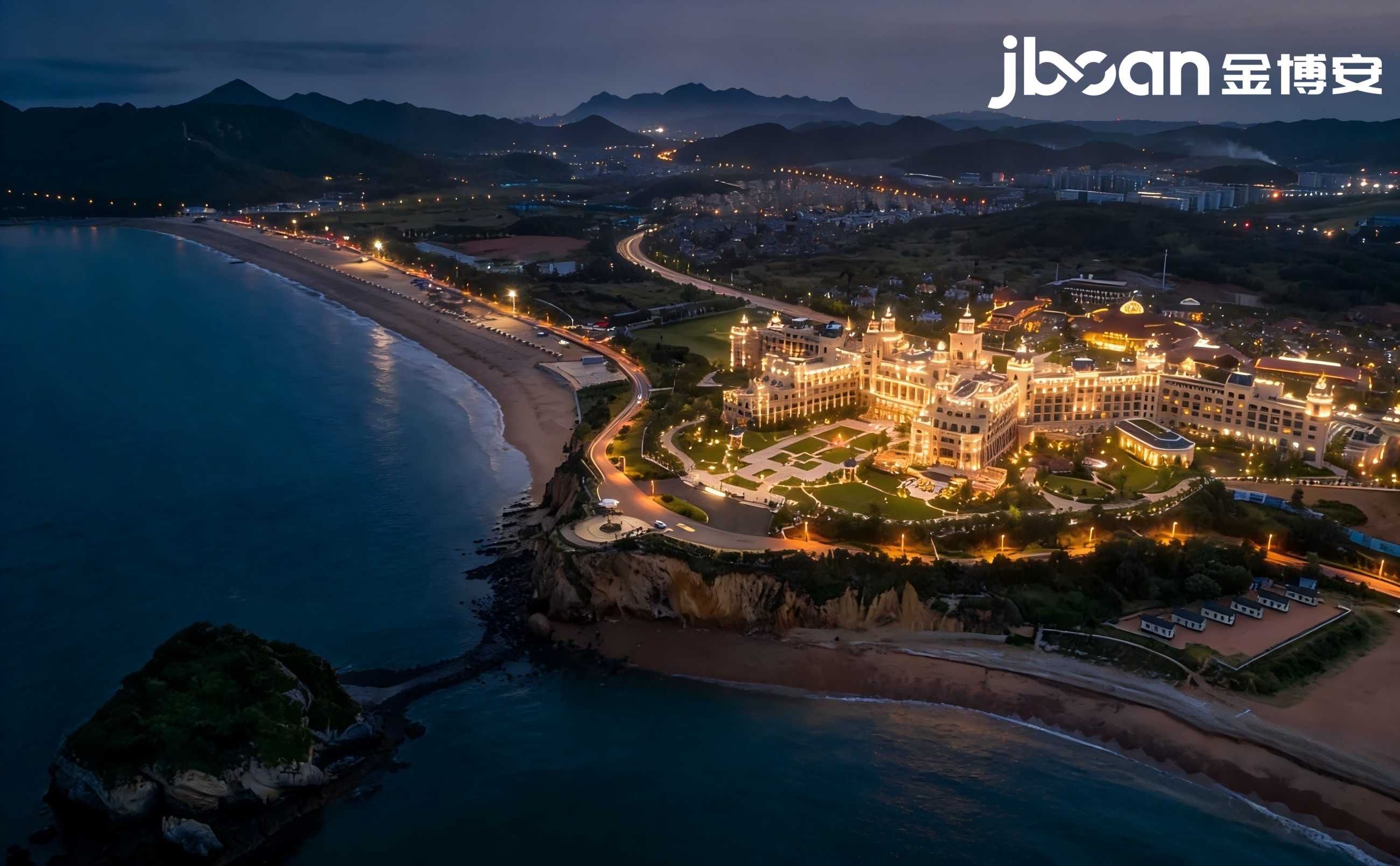 金博安3000K柔性洗墙灯 暖光映海岸 点亮大连金石滩希尔顿夜景(图2) 金博安3000K柔性洗墙灯 暖光映海岸 点亮大连金石滩希尔顿夜景(图2)